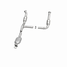 Load image into Gallery viewer, Magnaflow Conv DF 02-04 Explorer 4.6L - Side View