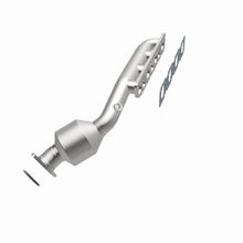 Load image into Gallery viewer, Magnaflow Conv DF 03-04 M45 V8 4.5 OE Mani - Side View