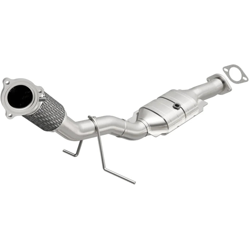 Magnaflow Conv DF 03-04 Volvo V70 2.5L - Side View