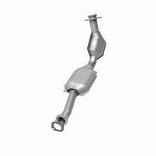 Load image into Gallery viewer, Magnaflow Conv DF 03-06 Ford Crown Victoria / 03-06 Lincoln Town Car 4.6L (California) - Additional View 13