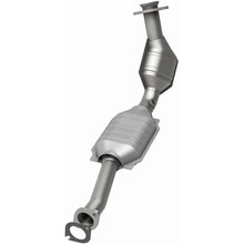 Load image into Gallery viewer, Magnaflow Conv DF 03-06 Ford Crown Victoria / 03-06 Lincoln Town Car 4.6L (California) - Additional View 15