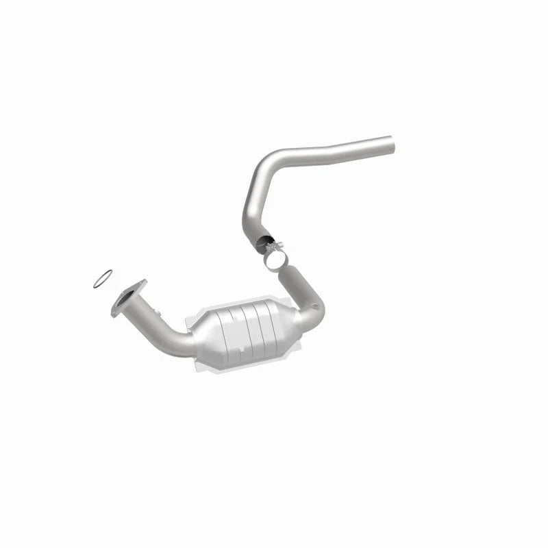 Magnaflow Conv DF 03-06 Hummer H2 6.0L D/S - Installation View