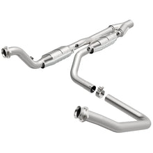 Load image into Gallery viewer, Magnaflow Conv DF 04-07 Dodge Ram 5.7L - Side View