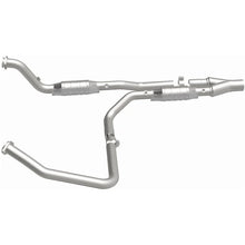 Load image into Gallery viewer, Magnaflow Conv DF 04-07 Dodge Ram 5.7L - Back View