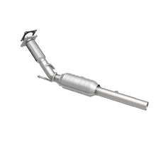 Load image into Gallery viewer, Magnaflow Conv DF 06-10 VW Beetle 2.5L - Additional View 5
