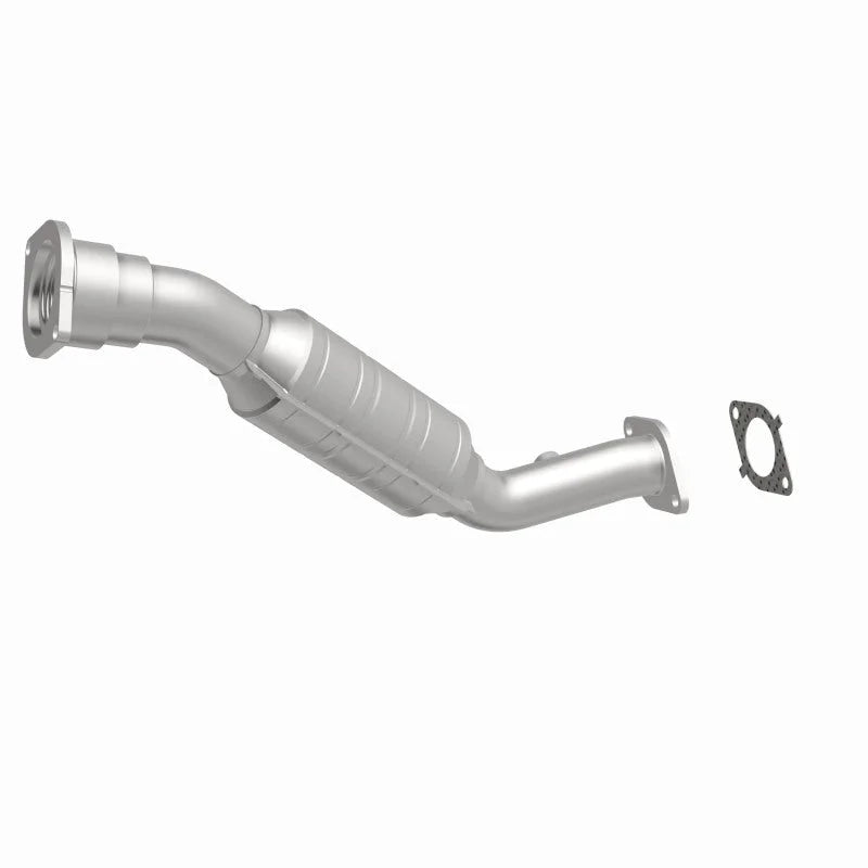 Magnaflow Conv DF 07-08 Buick Lucerne 3.8L - Installation View