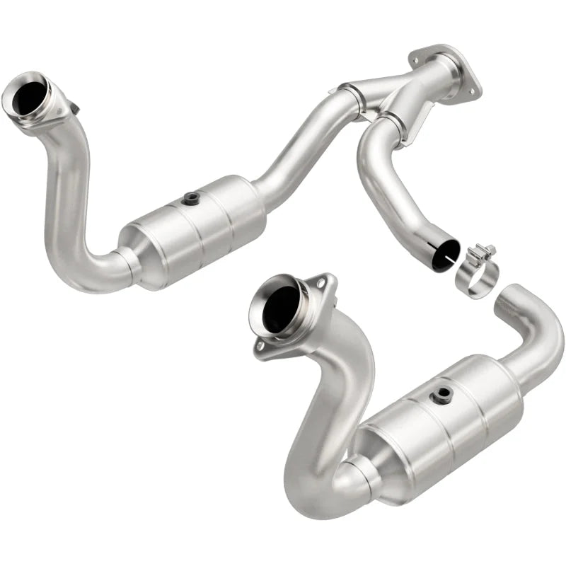 Magnaflow Conv DF 08-10 Ford F-250/F-250 SD/F-350/F-350 SD 5.4L/6.8L / F-450 SD 6.8L Y-Pipe Assembly - Main Product View