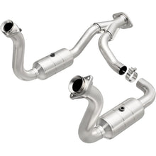 Load image into Gallery viewer, Magnaflow Conv DF 08-10 Ford F-250/F-250 SD/F-350/F-350 SD 5.4L/6.8L / F-450 SD 6.8L Y-Pipe Assembly - Main Product View