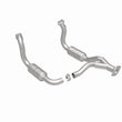 Load image into Gallery viewer, Magnaflow Conv DF 08-10 Ford F-250/F-250 SD/F-350/F-350 SD 5.4L/6.8L / F-450 SD 6.8L Y-Pipe Assembly - Side View