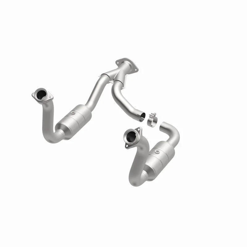 Magnaflow Conv DF 08-10 Ford F-250/F-250 SD/F-350/F-350 SD 5.4L/6.8L / F-450 SD 6.8L Y-Pipe Assembly - Back View