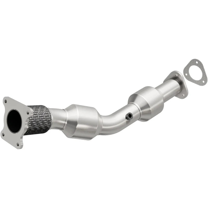 Magnaflow Conv DF 08 HHR SS 2.0L Turbo OEM - Side View