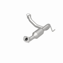 Load image into Gallery viewer, Magnaflow Conv DF 10-12 Toy FJ/4Runner 4.0L - Additional View 16