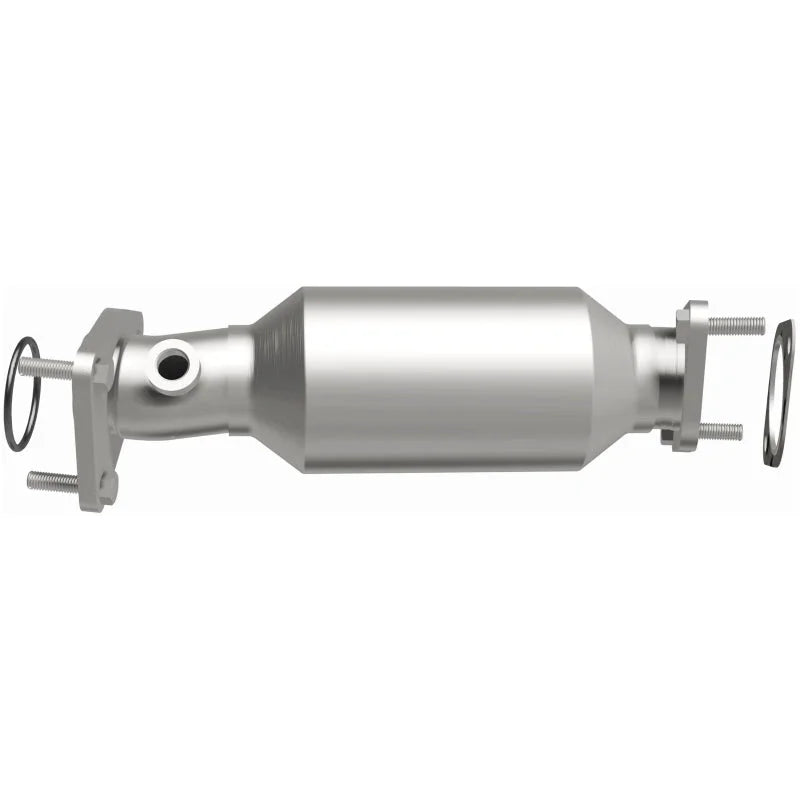 Magnaflow Conv DF 13-15 Frontier 4 Close Coupled - Installation View