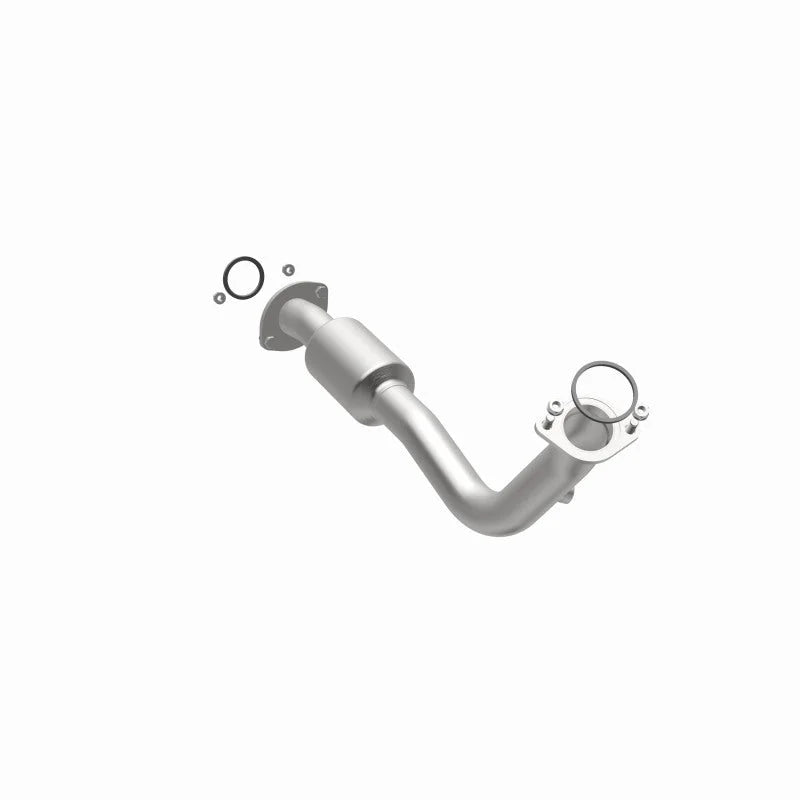 Magnaflow Conv DF 13-15 RAV4 2.5 Underbody - Side View