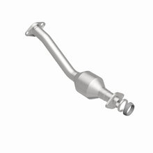 Load image into Gallery viewer, Magnaflow Conv DF 1.6L Underbody fits 2013-2015 Nissan Juke Nismo / 2014-2015 Nissan Juke Nismo RS / 2011-2017 Nissan Juke S