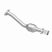 Load image into Gallery viewer, Magnaflow Conv DF 1.6L Underbody fits 2013-2015 Nissan Juke Nismo / 2014-2015 Nissan Juke Nismo RS / 2011-2017 Nissan Juke S