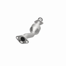 Load image into Gallery viewer, Magnaflow Conv DF 1.6L Underbody fits 2013-2015 Nissan Juke Nismo / 2014-2015 Nissan Juke Nismo RS / 2011-2017 Nissan Juke S