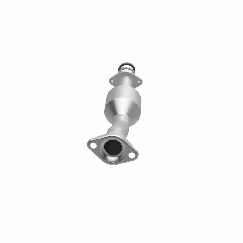 Magnaflow Conv DF 1.6L Underbody fits 2013-2015 Nissan Juke Nismo / 2014-2015 Nissan Juke Nismo RS / 2011-2017 Nissan Juke S