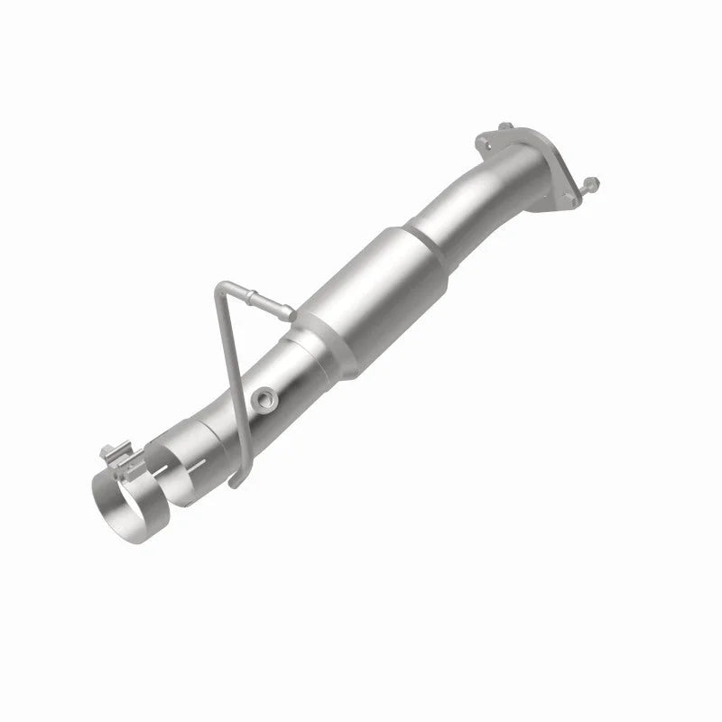 Magnaflow Conv DF 2001-2006 Chevrolet Silverado 3500 - Side View