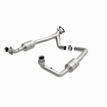 Load image into Gallery viewer, Magnaflow Conv DF 2002 Ford E-Series Vans 5.4L - Additional View 11