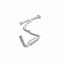 Load image into Gallery viewer, Magnaflow Conv DF 2004 Liberty D/S frt - Additional View 6