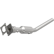 Load image into Gallery viewer, Magnaflow Conv DF 2004 Sebring L4 2.4 OEM Underbody - Main Product View