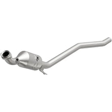 Load image into Gallery viewer, Magnaflow Conv DF 2006-2011 R350 3.5 L Underbody - Main Product View