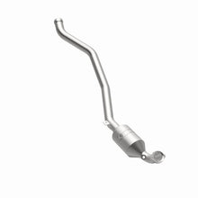 Load image into Gallery viewer, Magnaflow Conv DF 2006-2011 R350 3.5 L Underbody - Additional View 14