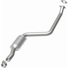 Load image into Gallery viewer, Magnaflow Conv DF 2006 BMW 530xi 3.0L OEM - Additional View 6