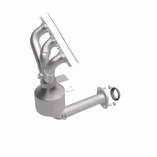 Load image into Gallery viewer, Magnaflow Conv DF 2006 Ford Fusion 3.0L - Back View