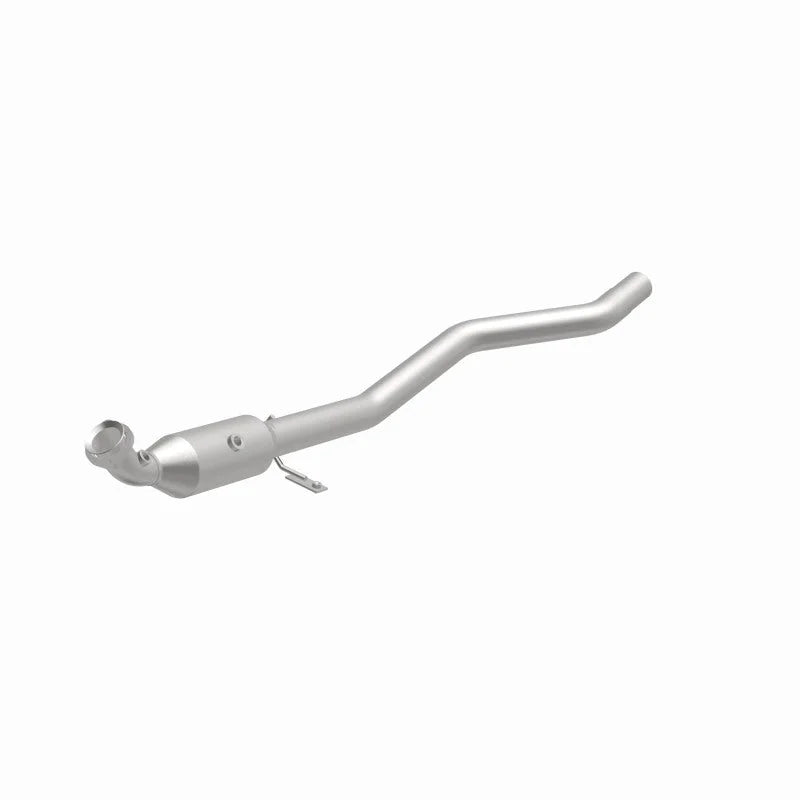 Magnaflow Conv DF 2007-2012 GL450 4.6 L Underbody - Side View