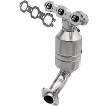 Load image into Gallery viewer, Magnaflow Conv DF 2007 Chrysler Pacifica 4.0L - Main Product View