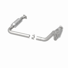 Load image into Gallery viewer, Magnaflow Conv DF 2007 Ram 1500 V8 5.7 OEM Underbody - Additional View 10