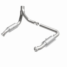 Load image into Gallery viewer, Magnaflow Conv DF 2007 Ram 1500 V8 5.7 OEM Underbody - Additional View 14