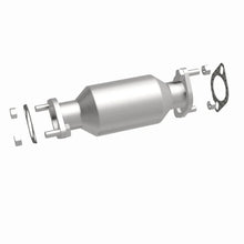 Load image into Gallery viewer, Magnaflow Conv DF 2007 Sorento V6 3.8 OEM Underbody - Back View