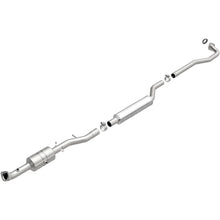 Load image into Gallery viewer, Magnaflow Conv DF 2008-2009 OUTLANDER 2.4 L Underbody - Main Product View