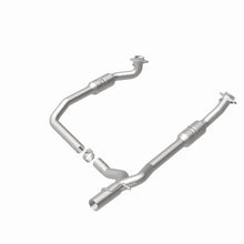 Load image into Gallery viewer, Magnaflow Conv DF 2009-2012 E-150 5.4 L Underbody - Additional View 6