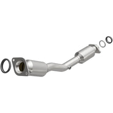 Load image into Gallery viewer, Magnaflow Conv DF 2009-2013 Cube 1.8 L Underbody - Main Product View