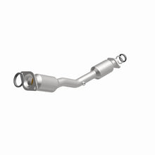 Load image into Gallery viewer, Magnaflow Conv DF 2009-2013 Cube 1.8 L Underbody - Additional View 9