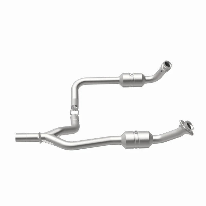 Magnaflow Conv DF 2009-2014 E-150 4.6 L Underbody - Side View
