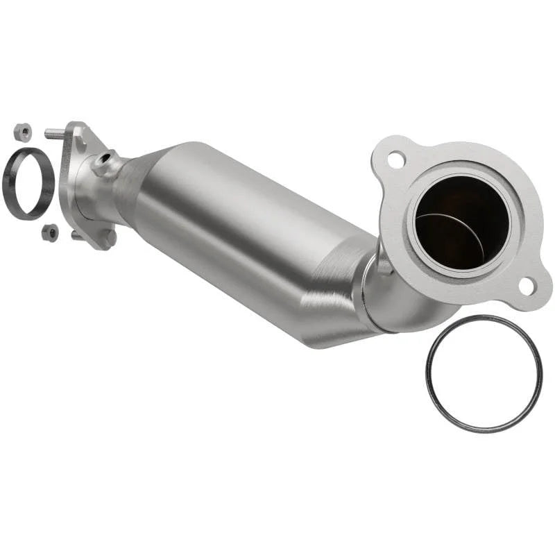 Magnaflow Conv DF 2009-2015 CTS V8 6.2 OEM Underbody - Main Product View