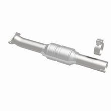 Load image into Gallery viewer, Magnaflow Conv DF 2010-2012 VENZA 2.7L Underbody - Additional View 6