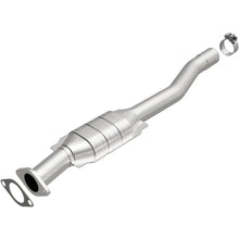 Load image into Gallery viewer, Magnaflow Conv DF 2011-2012 EQUINOX 3.0L Underbody - Main Product View