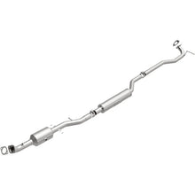 Load image into Gallery viewer, Magnaflow Conv DF 2011-2013 Outlander L4 2.4 OEM Underbody - Main Product View