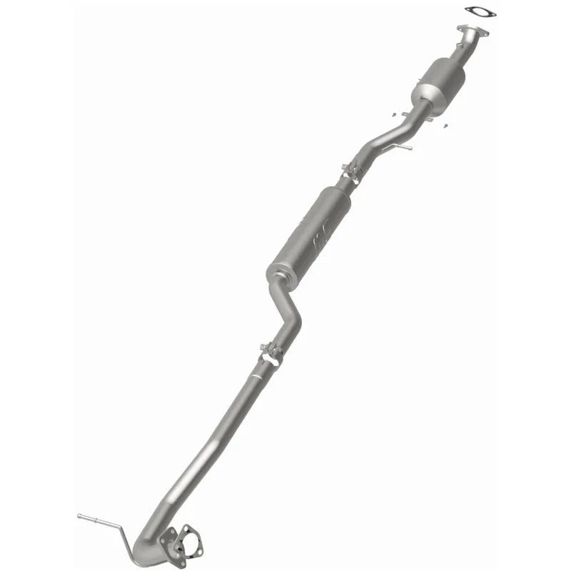 Magnaflow Conv DF 2011-2013 Outlander L4 2.4 OEM Underbody - Back View