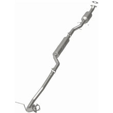 Load image into Gallery viewer, Magnaflow Conv DF 2011-2013 Outlander L4 2.4 OEM Underbody - Back View