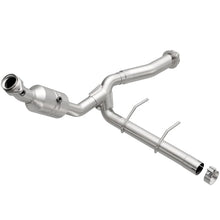 Load image into Gallery viewer, Magnaflow Conv DF 2011-2014 F-150 5.0L Underbody - Main Product View