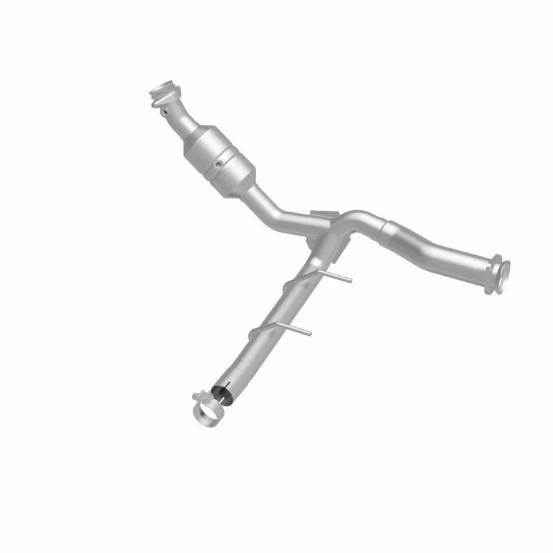Magnaflow Conv DF 2011-2014 F-150 5.0L Underbody - Additional View 16