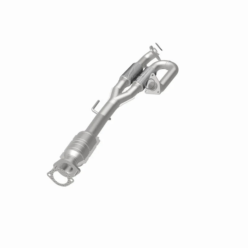 Magnaflow Conv DF 2011-2014 Maxima 3.5 L Underbody - Back View