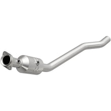 Load image into Gallery viewer, Magnaflow Conv DF 2011 Grand Cherokee 5.7L DS - Main Product View